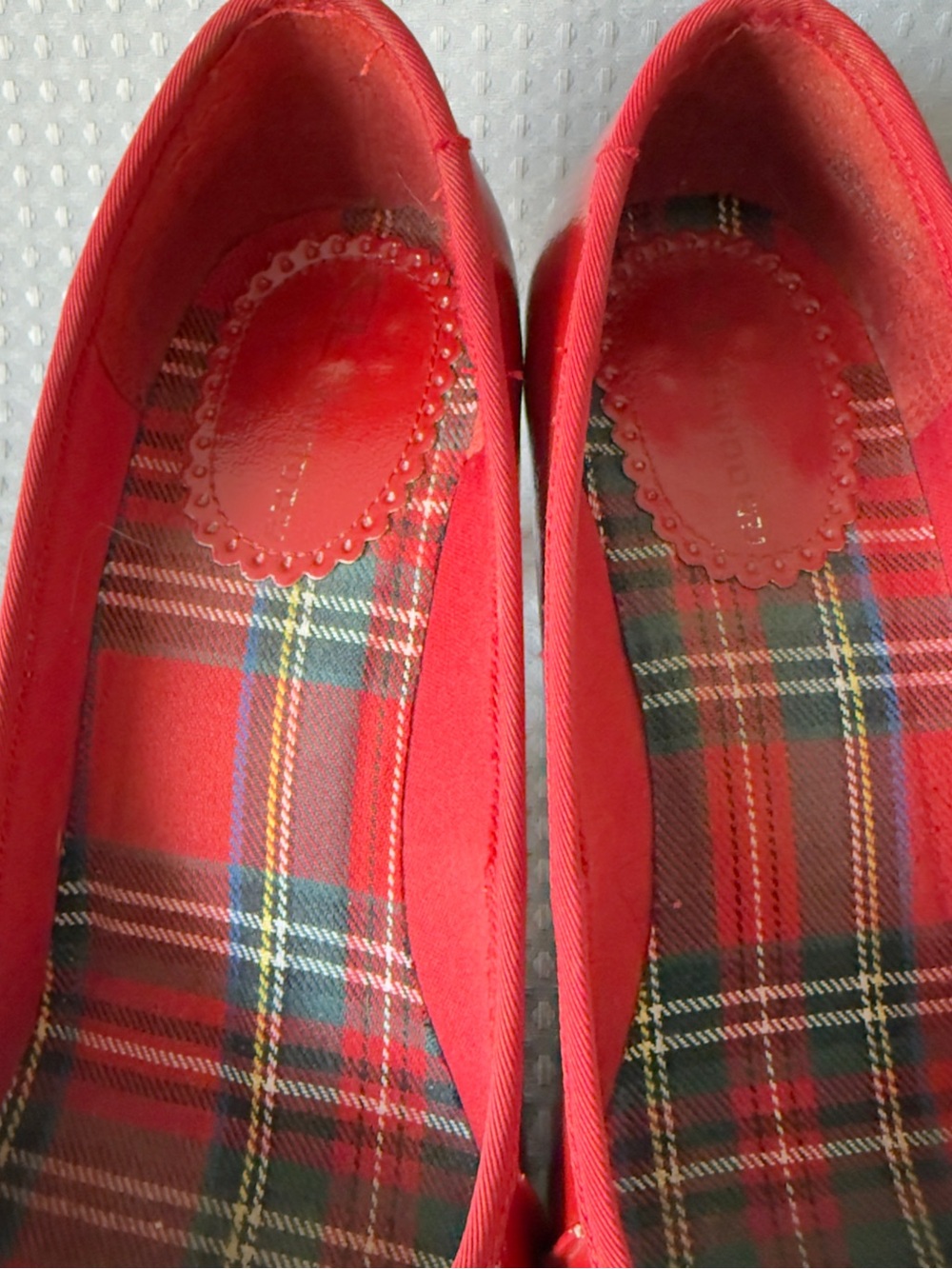 CL By Laundry Red Pumps Heels Bow Kitten Plaid Lining Women’s Size 10M Classy - Picture 7 of 11